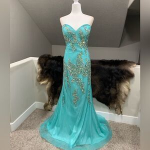 New Stunning Strapless Heavily Jeweled Gown/All-over Crystal Beads and Sequins